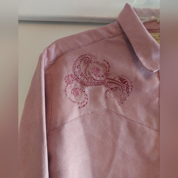Vintage Wrangler Floral embroidered Pearl Snap Longsleeve Western Shirt XL Pink - Picture 3 of 9